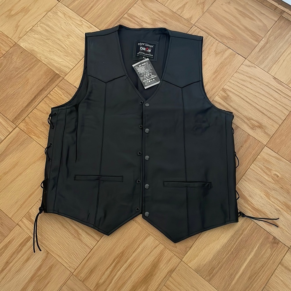 NWT MENS BIKER VEST